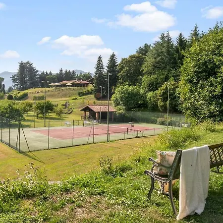 Tenuta Di 18, Emma Villa Eupilio